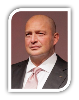 mustafa koc